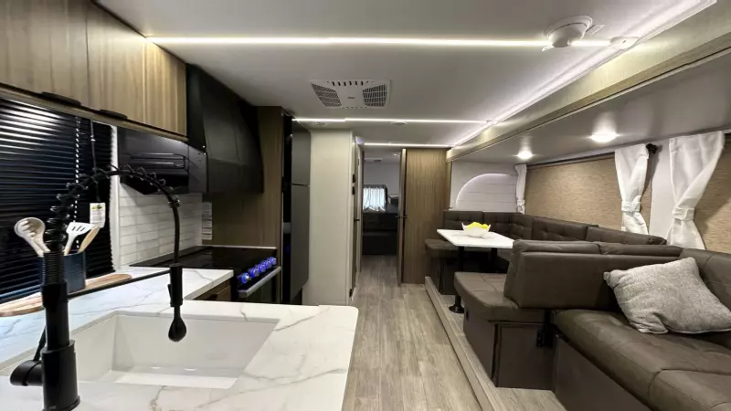 2985VBX Floorplan Main Room